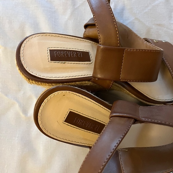 Forever 21 Faux Leather Platform Espadrilles - Picture 5 of 5